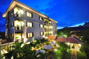 Front of property - evening/night - MotherHome Boutique (Siem Reap)