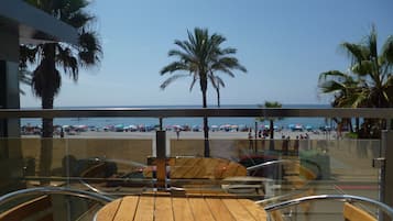 Habitación doble Confort, balcón, vista al mar | Vista desde la habitación
