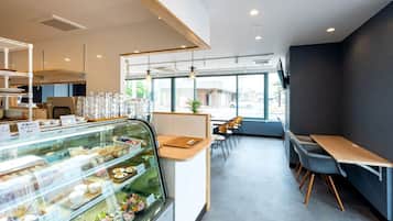 Colazione a buffet a pagamento, servita tutte le mattine