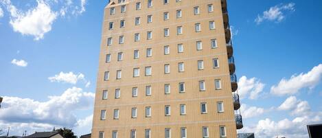 Fachada de la propiedad