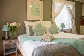 Caja de seguridad en la habitación y sistema de insonorización