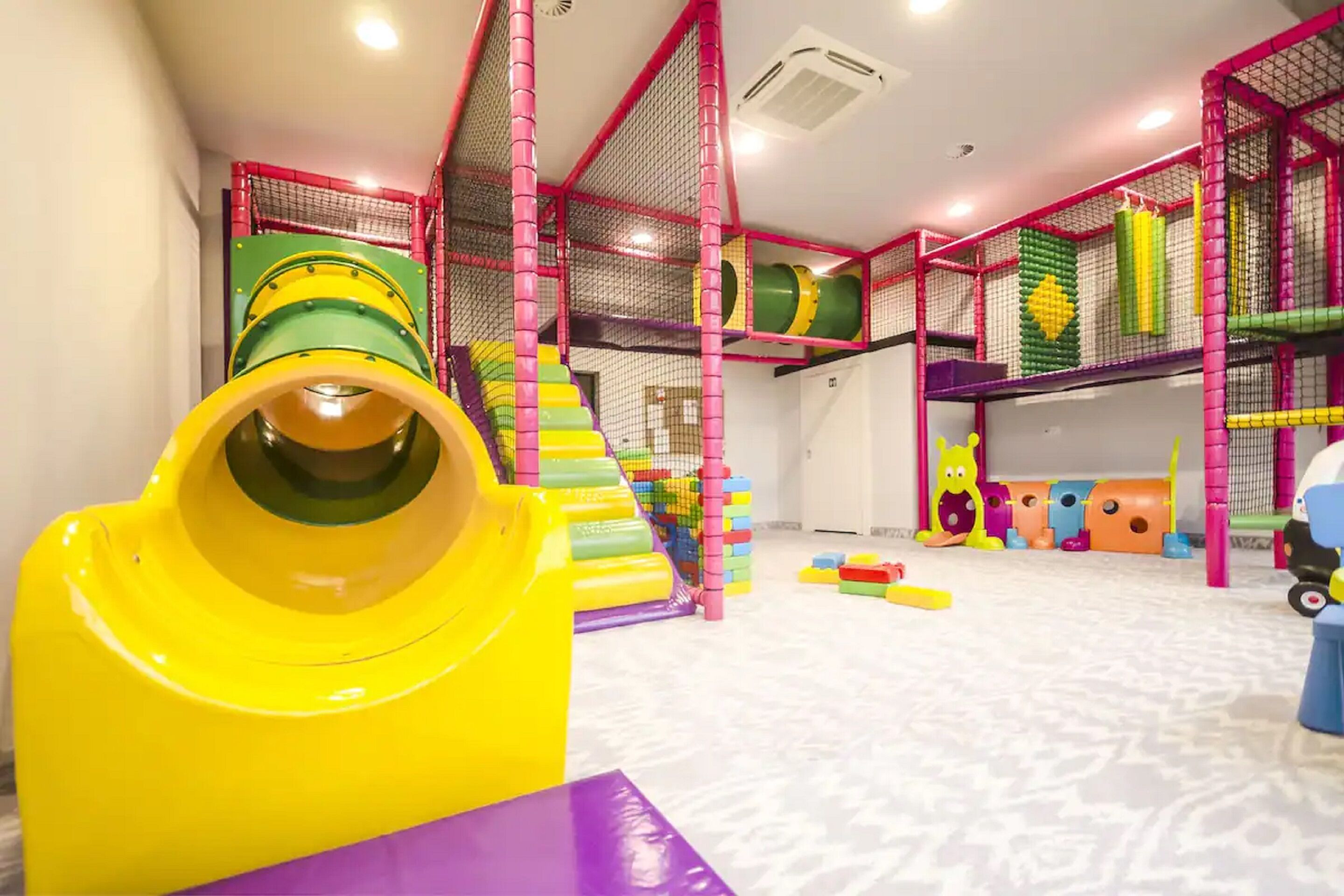 children’s play area – indoor
