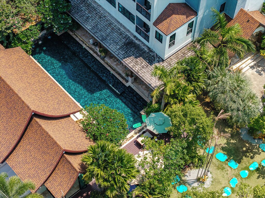 2 piscinas al aire libre, tumbonas