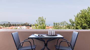 Junior Suite, Sea View | In-room safe, desk, soundproofing, iron/ironing board