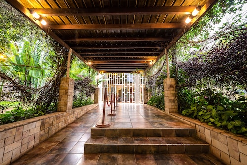 Imperial Heights Hotel, Entebbe