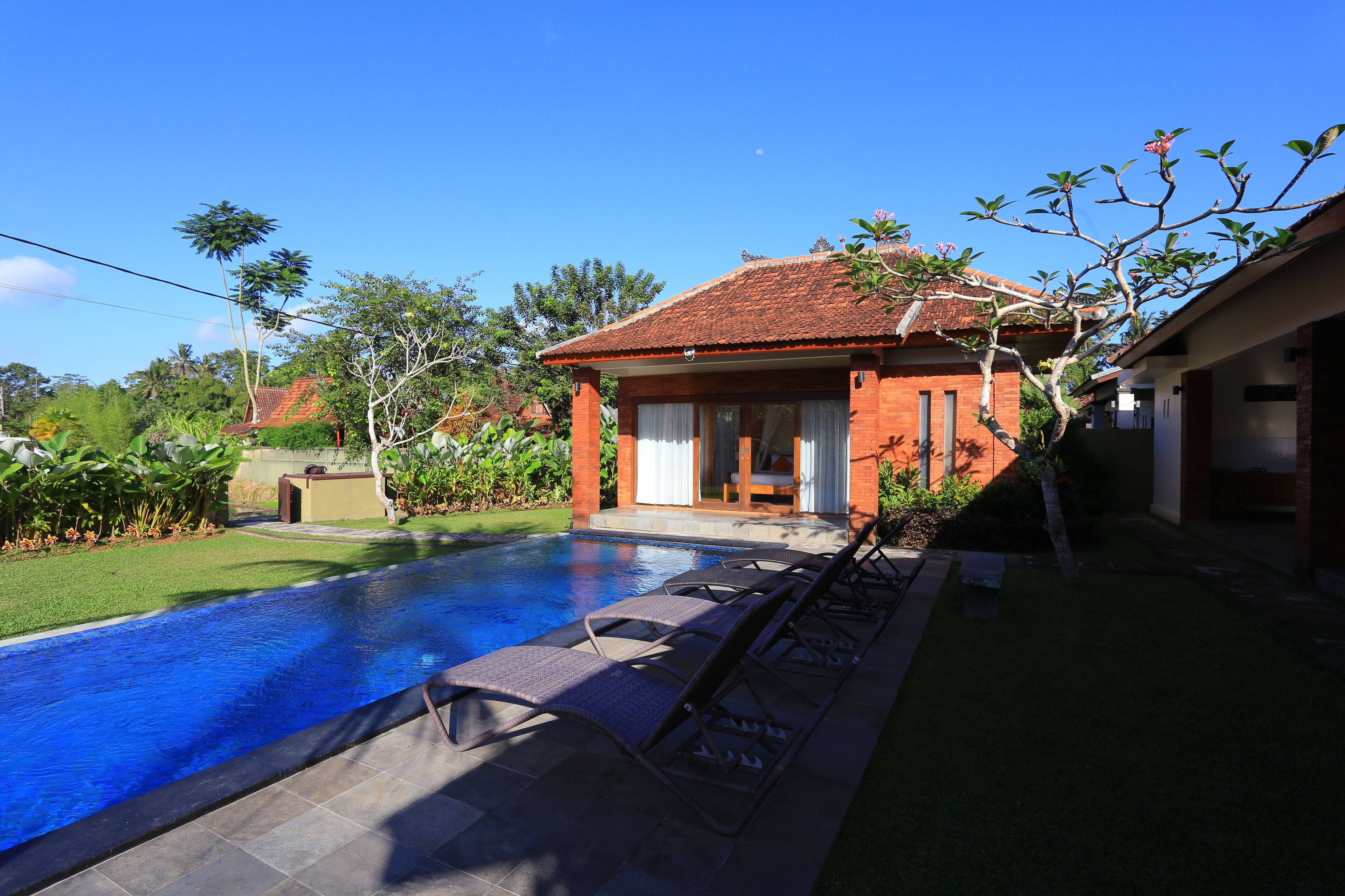 Fachada de la propiedad