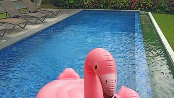 Private pool