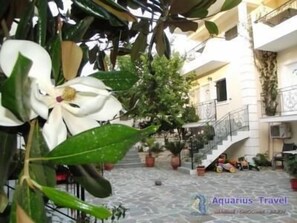 A szálláshely külső területei