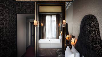 Ropa de cama de alta calidad y minibar