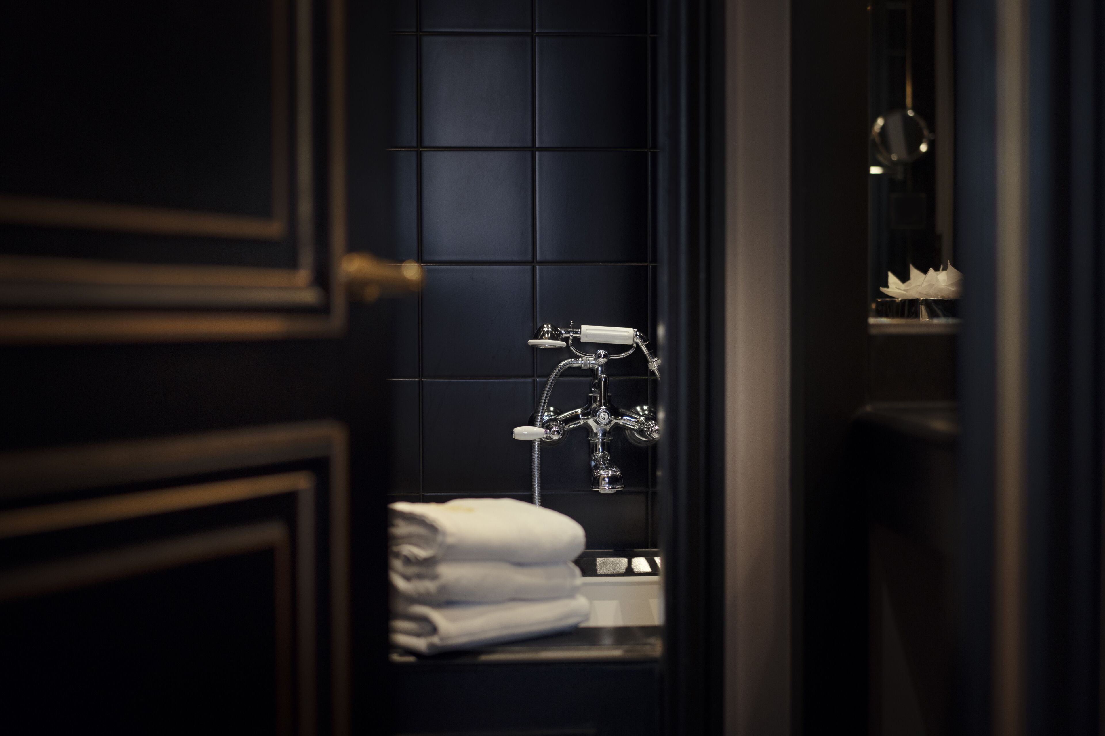 deluxe room | bathroom | shower, free toiletries, hair dryer, bathrobes