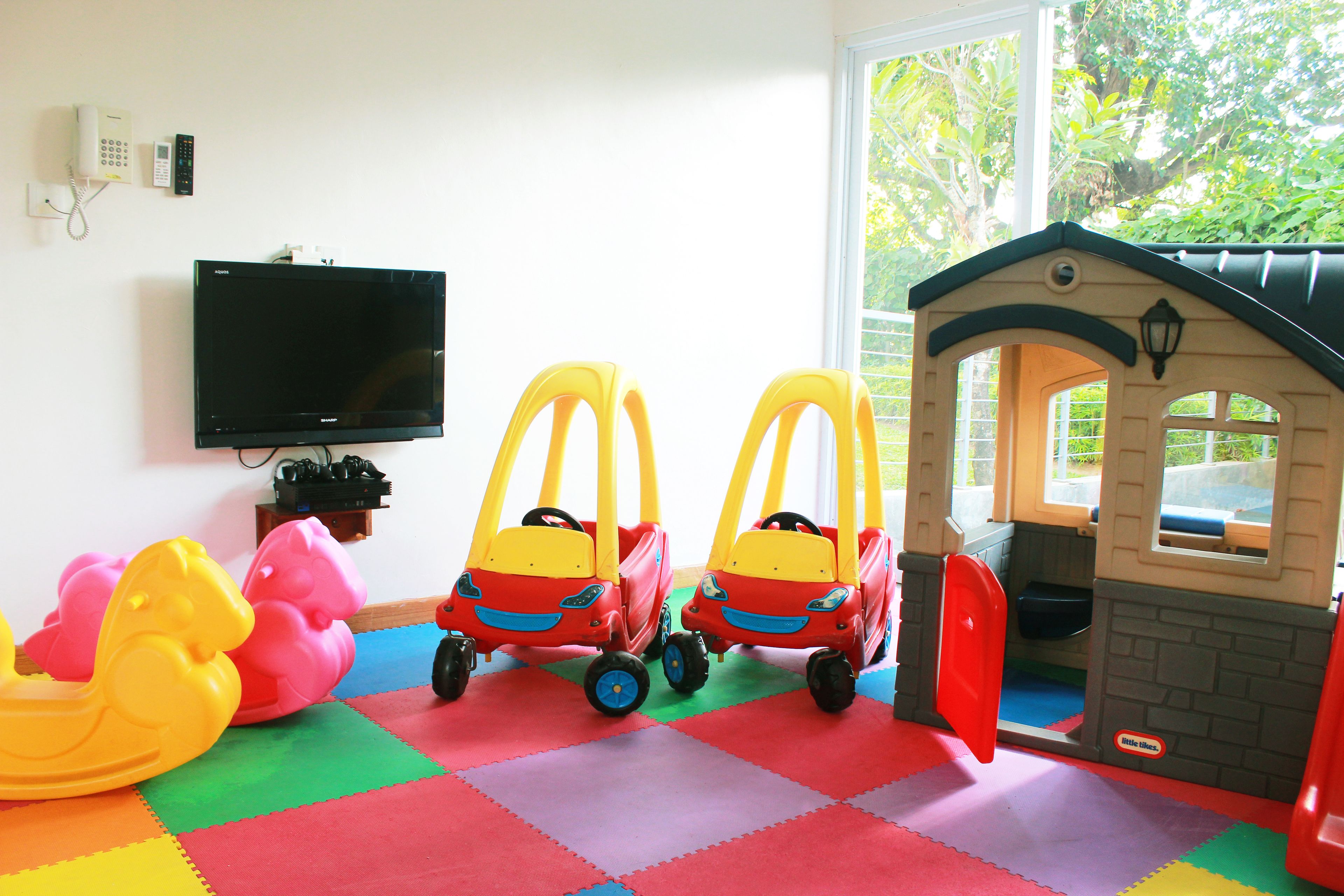 children’s play area – indoor