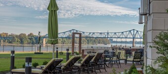 Holiday Inn Owensboro Riverfront by IHG