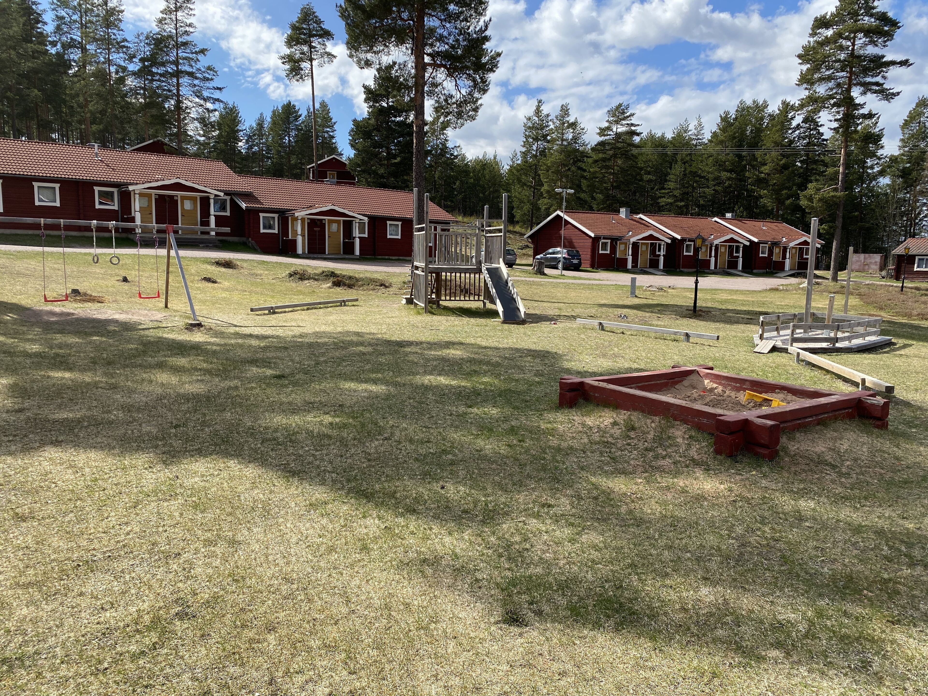 children’s play area – outdoor