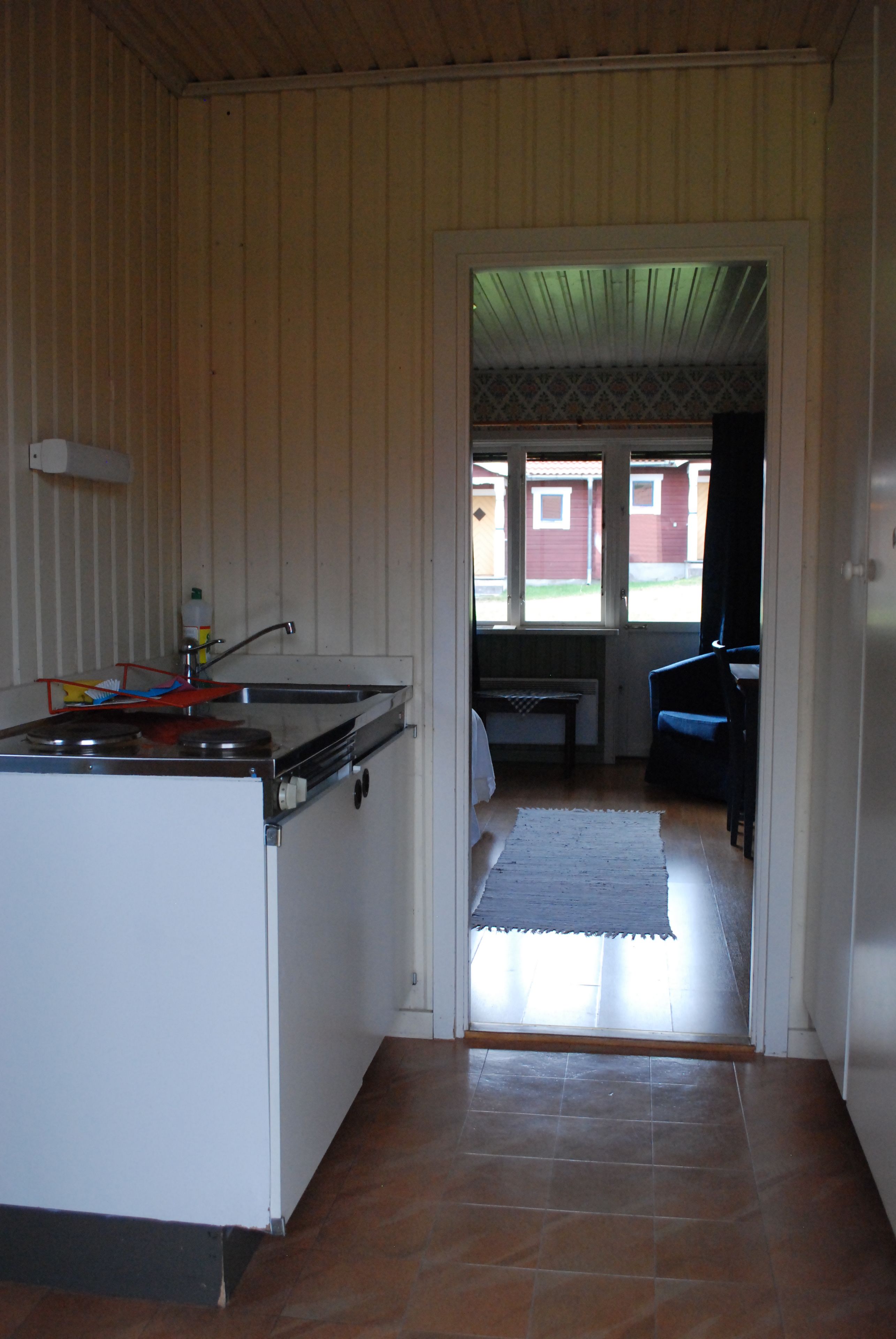 cottage (2 adults) | private kitchenette | fridge, cookware/dishes/utensils