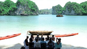 Kayaking, rowing, fishing - Paloma Cruise (Hong Gai)