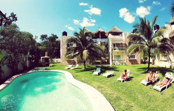 Outdoor pool, pool loungers