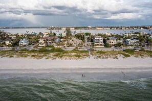 Deluxe Studio, Multiple Beds, Ocean View | Beach/ocean view