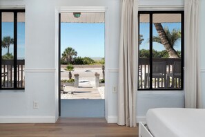 Studio Deluxe, 1 giường cỡ queen và sofa giường, quang cảnh biển | 1 phòng ngủ, bộ trải giường bằng vải cotton Ai Cập 