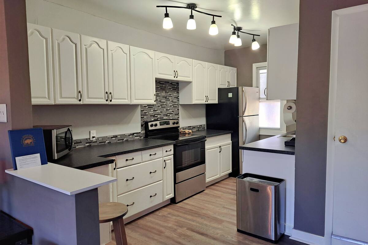 signature apartment | private kitchen | mini-fridge, microwave, coffee/tea maker, freezer