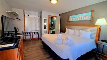 Signature kamer, 1 kingsize bed | Individueel gedecoreerd, individueel gemeubileerd