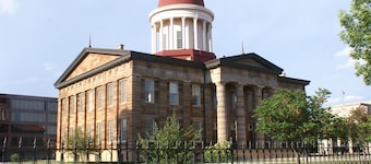 Carpenter Street Hotel