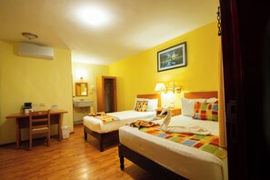 Standard Room | Bathroom | Free toiletries, hair dryer, towels