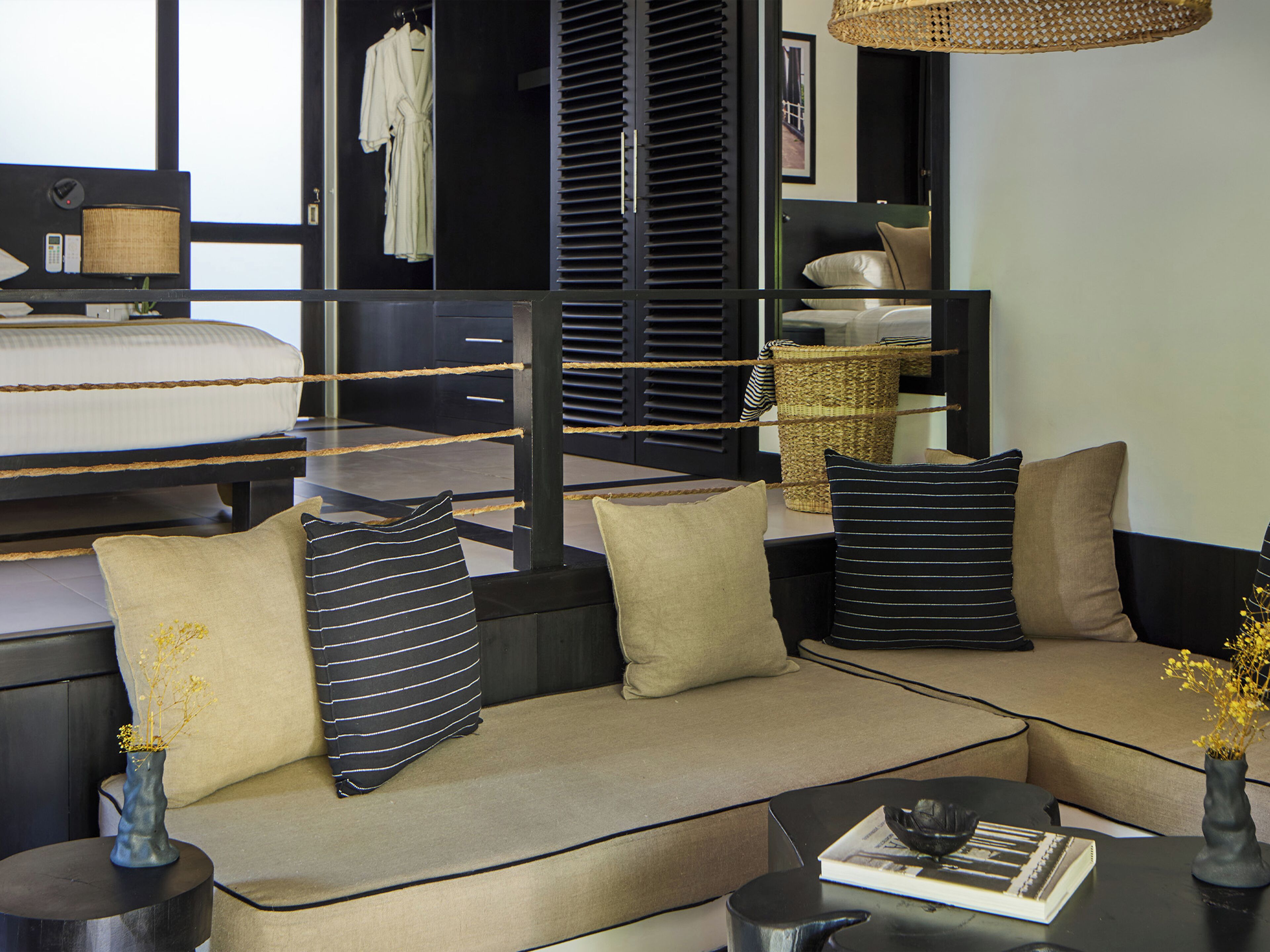 Room (Garden Pavilion) | Living area