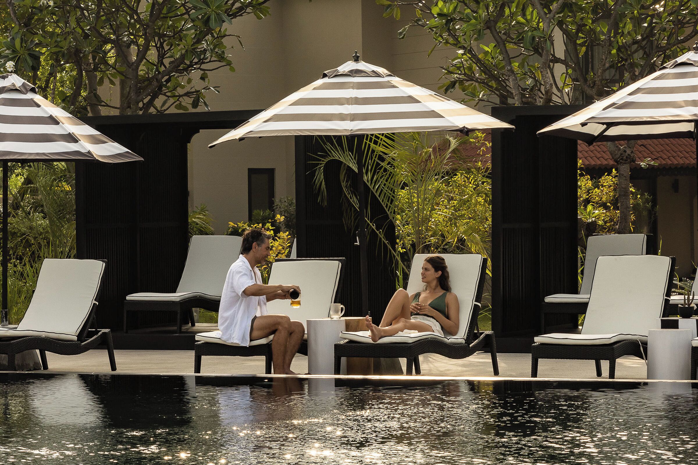 Hồ bơi ngoài trời 