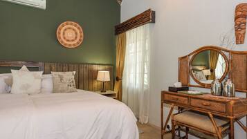 Superior Chalet, 1 Double Bed with Sofa bed, Patio, Garden Area