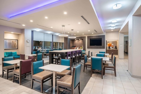 Desayuno buffet incluido todos los días