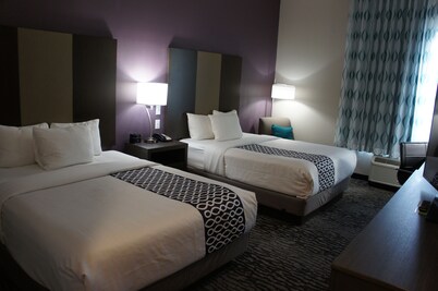 La Quinta Inn & Suites by Wyndham Chattanooga - Lookout Mtn