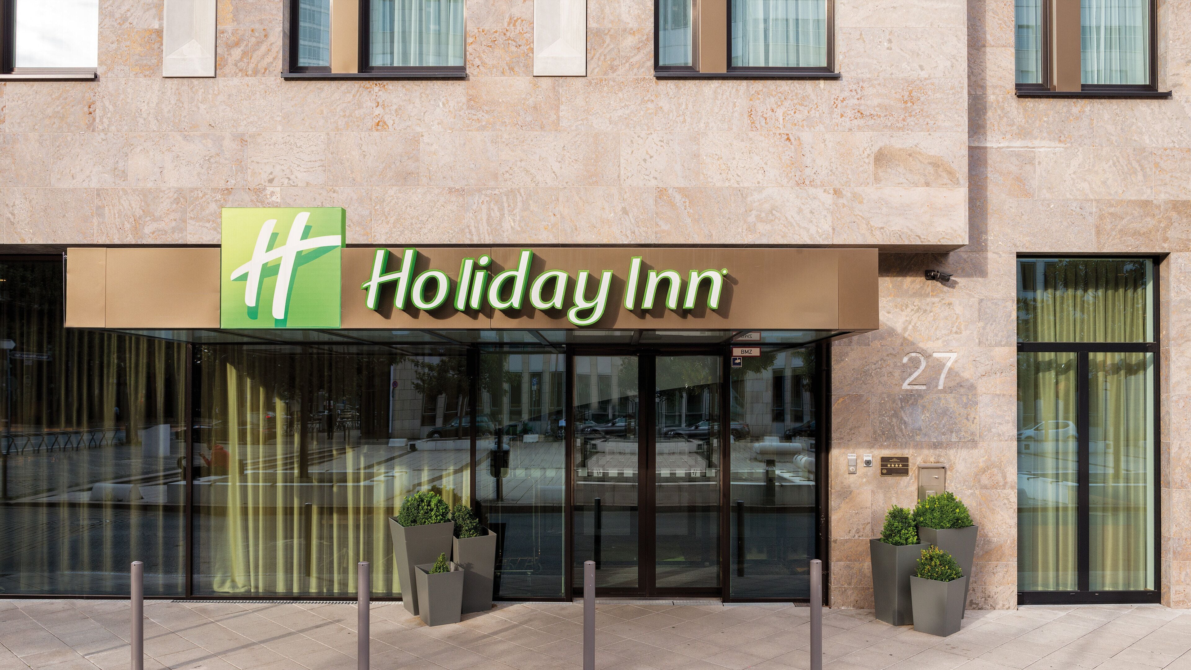 Photo - Holiday Inn Frankfurt - Alte Oper by IHG
