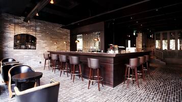 Desayuno buffet diario (KRW 15000 por persona)