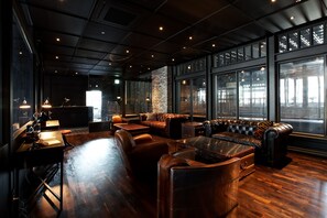 Reception - Lee Design Hotel (Yongin)