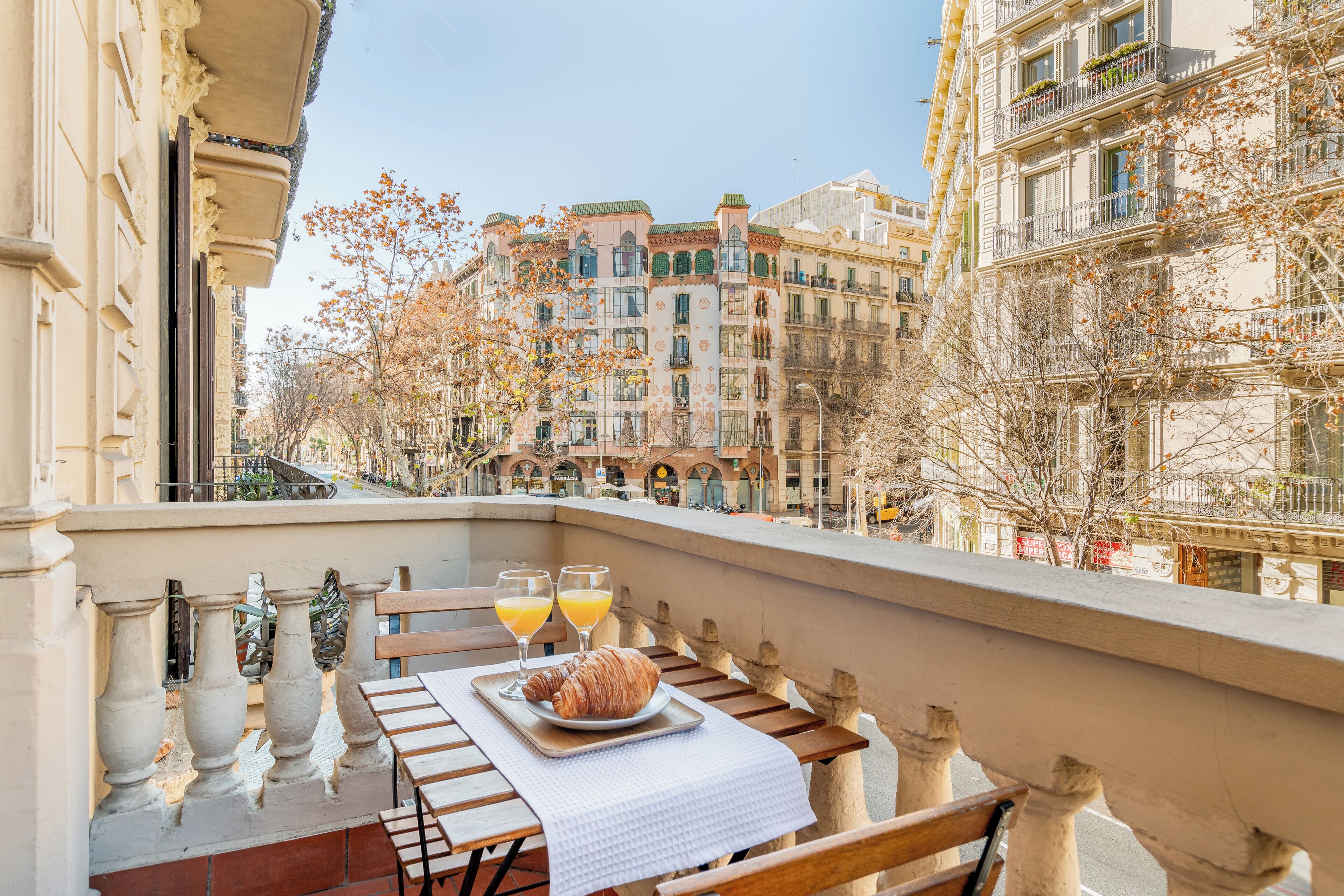Family Apartment | Balcony