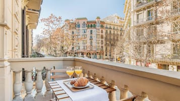 Apartamento familiar | Balcón