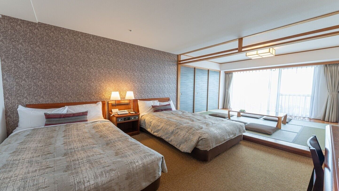 In-room safe, blackout curtains, free WiFi