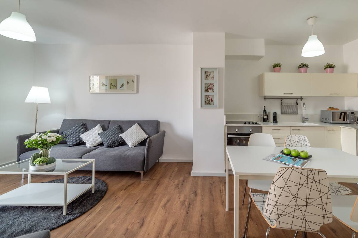 Superior Apartment, 1 Bedroom, Balcony | Living area | 32-inch flat-screen TV with cable channels, LCD TV