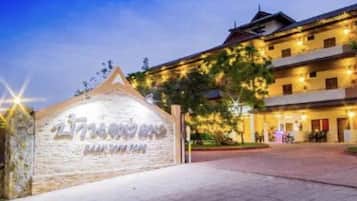 Front of property - evening/night