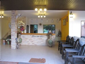 Check-in/check-out kiosk