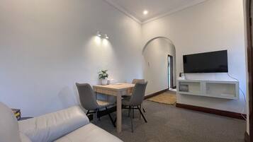 Classic Apartment, 2 Bedrooms | Living area