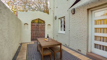 Apartamento City, 1 habitación, no fumadores, vistas a la ciudad | 2 dormitorios y ropa de cama de alta calidad