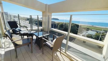 Suite – premium, havutsikt (Ocean Side, Top Floor) | Terrasse/patio