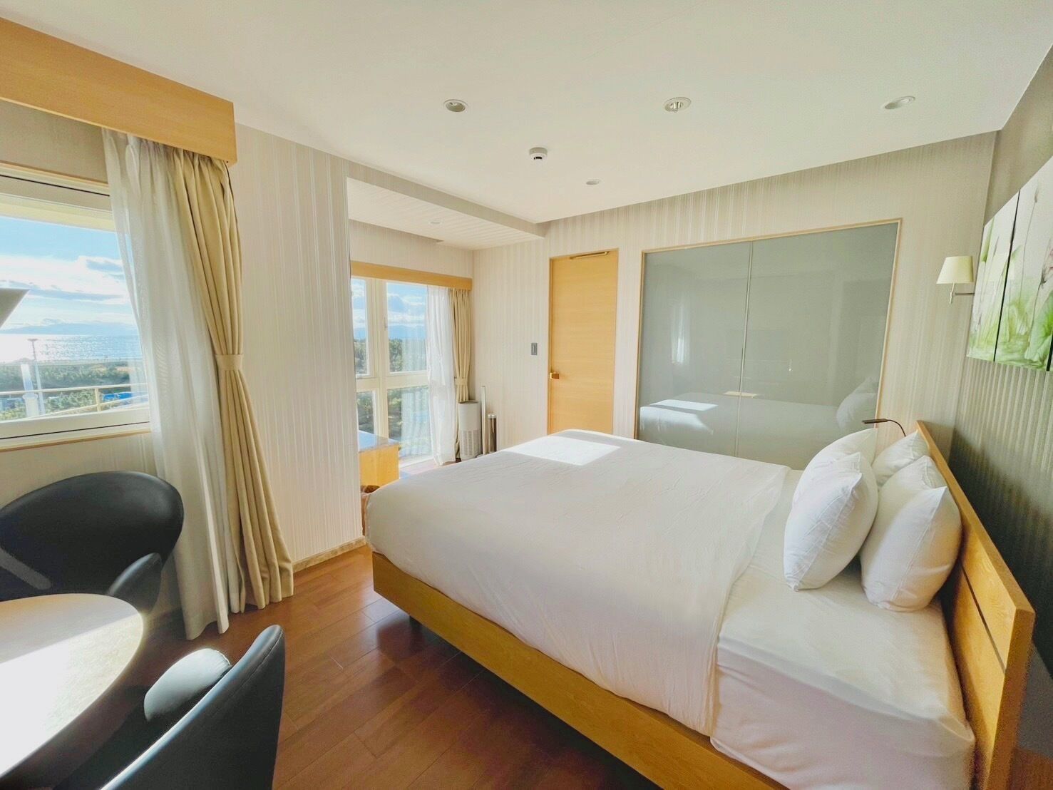 Ocean Double Room (Ocean Side, 4th Floor)