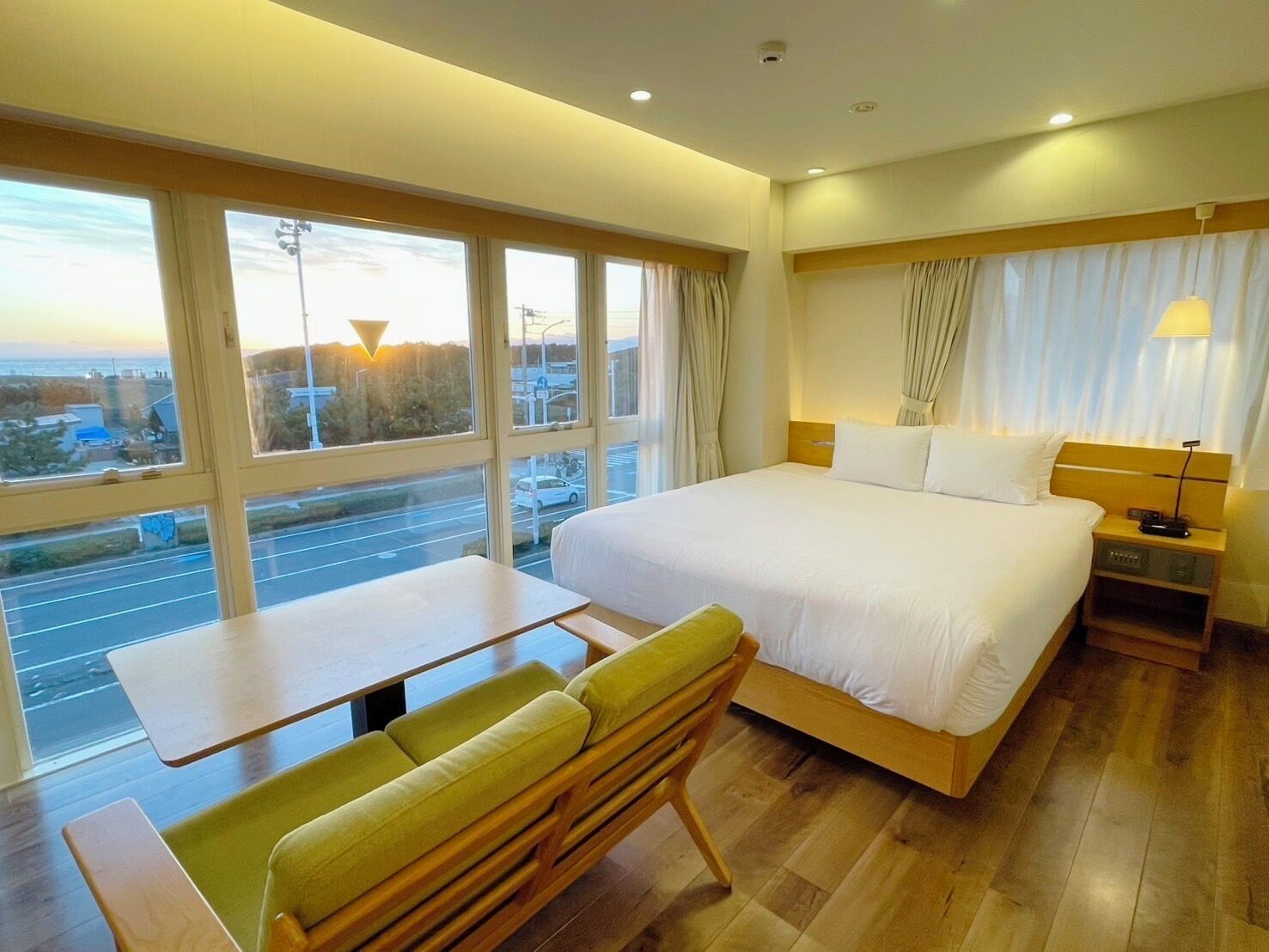 Grand Ocean Double Room (Ocean Side, 3rd Floor) | Room amenity