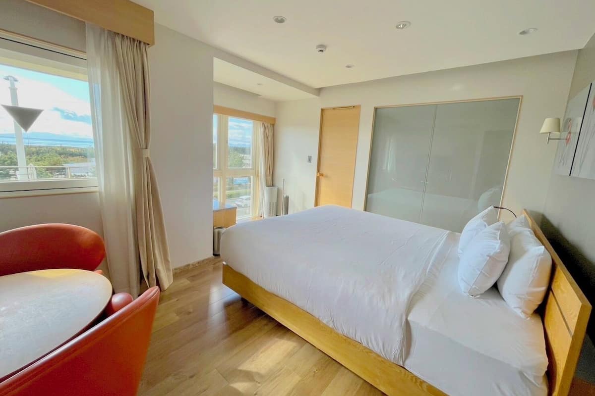 Chambre Double (Ocean Side, 3rd Floor)