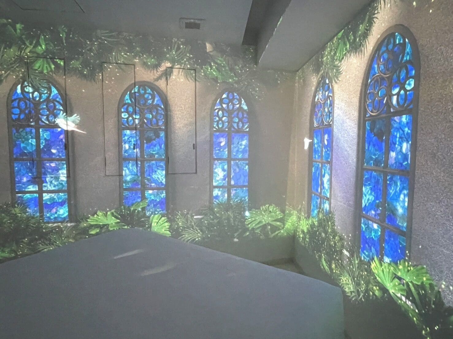 3Dマッピングルーム | ミニバー、セーフティボックス (室内)、デスク、遮光カーテン