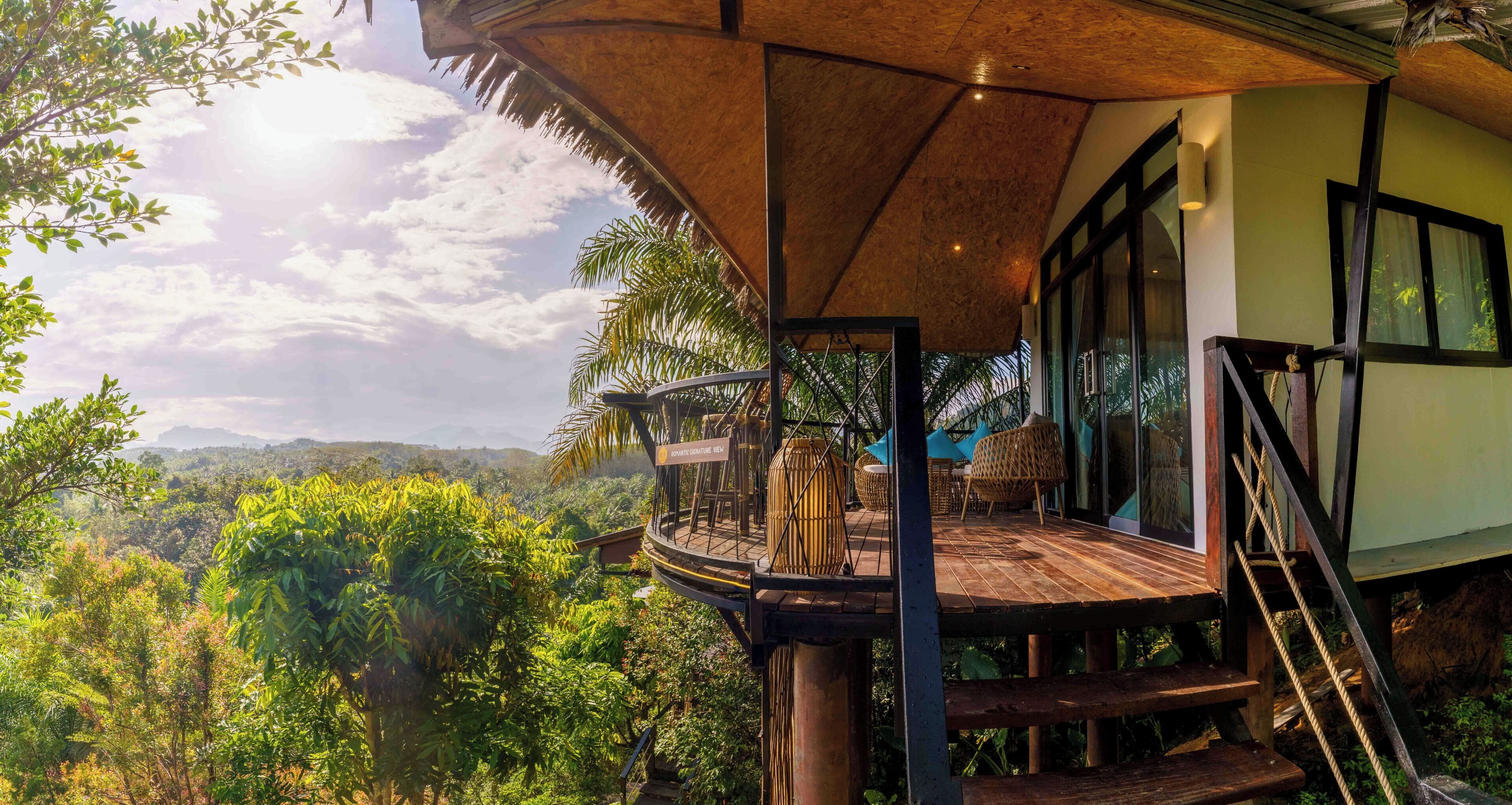 Romantic Signature Private View | Desk, blackout curtains, free WiFi, bed sheets