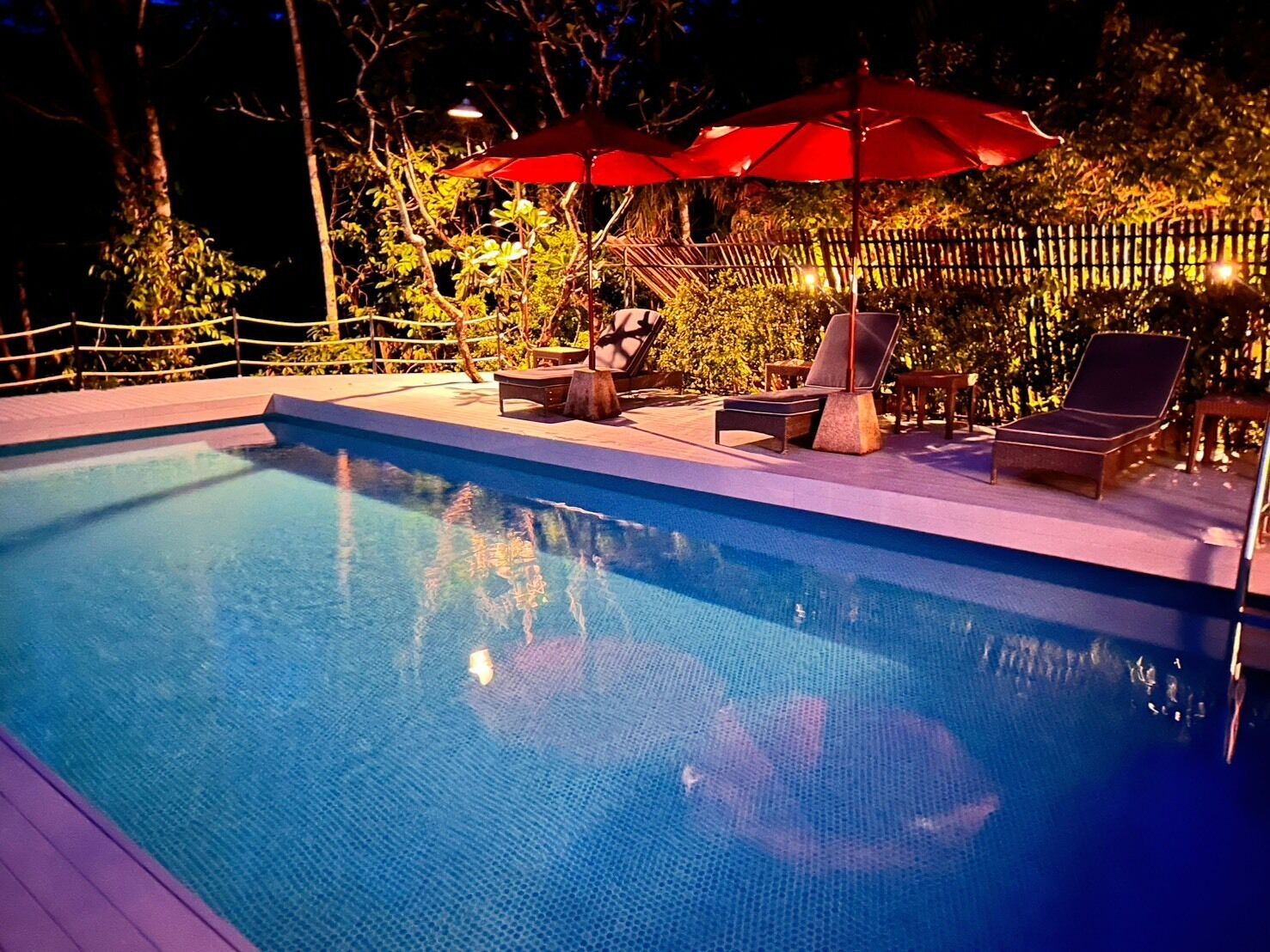 Utomhuspool