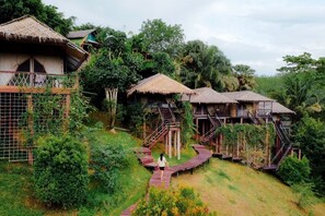 ด้านหน้าที่พัก